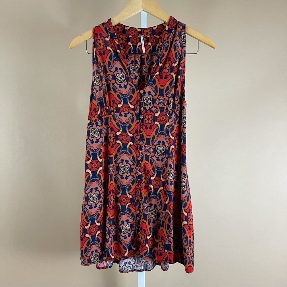 Free People Size 2 Flowy Boho V Neck Button Tank Top Funky Grunge Vibrant